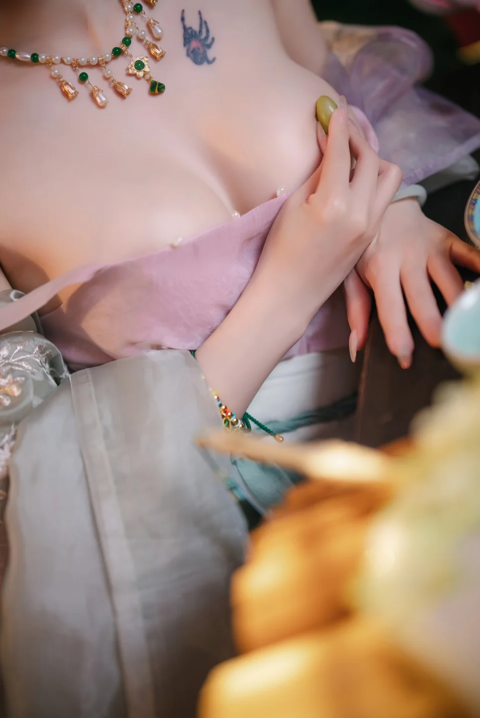 鹿八岁baby_No_107_粽你枕相思_130P,79GIF,1V_1_95GB tg@simisebaisi 【丝足阁】028.webp